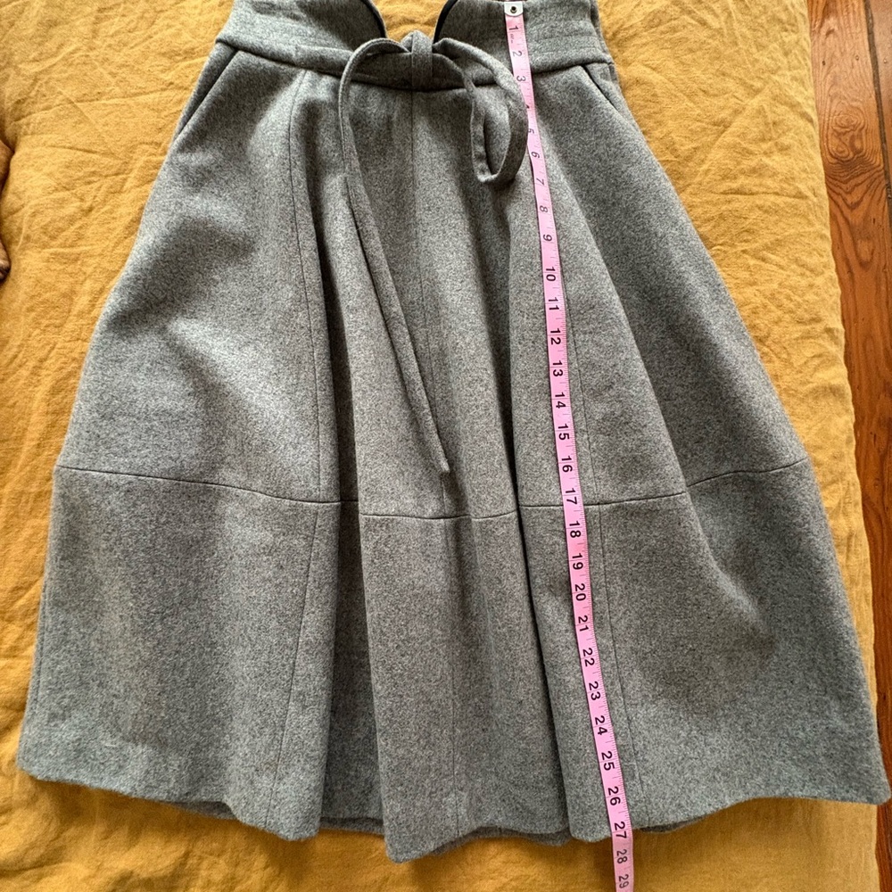 H&M Charcoal Gray heavy wool skirt 4